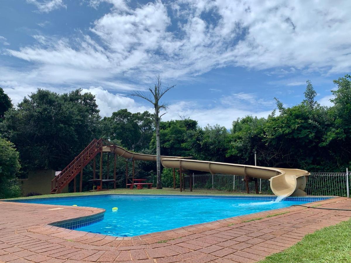 Mtunzini Forest Lodge Self Catering Resort ภายนอก รูปภาพ