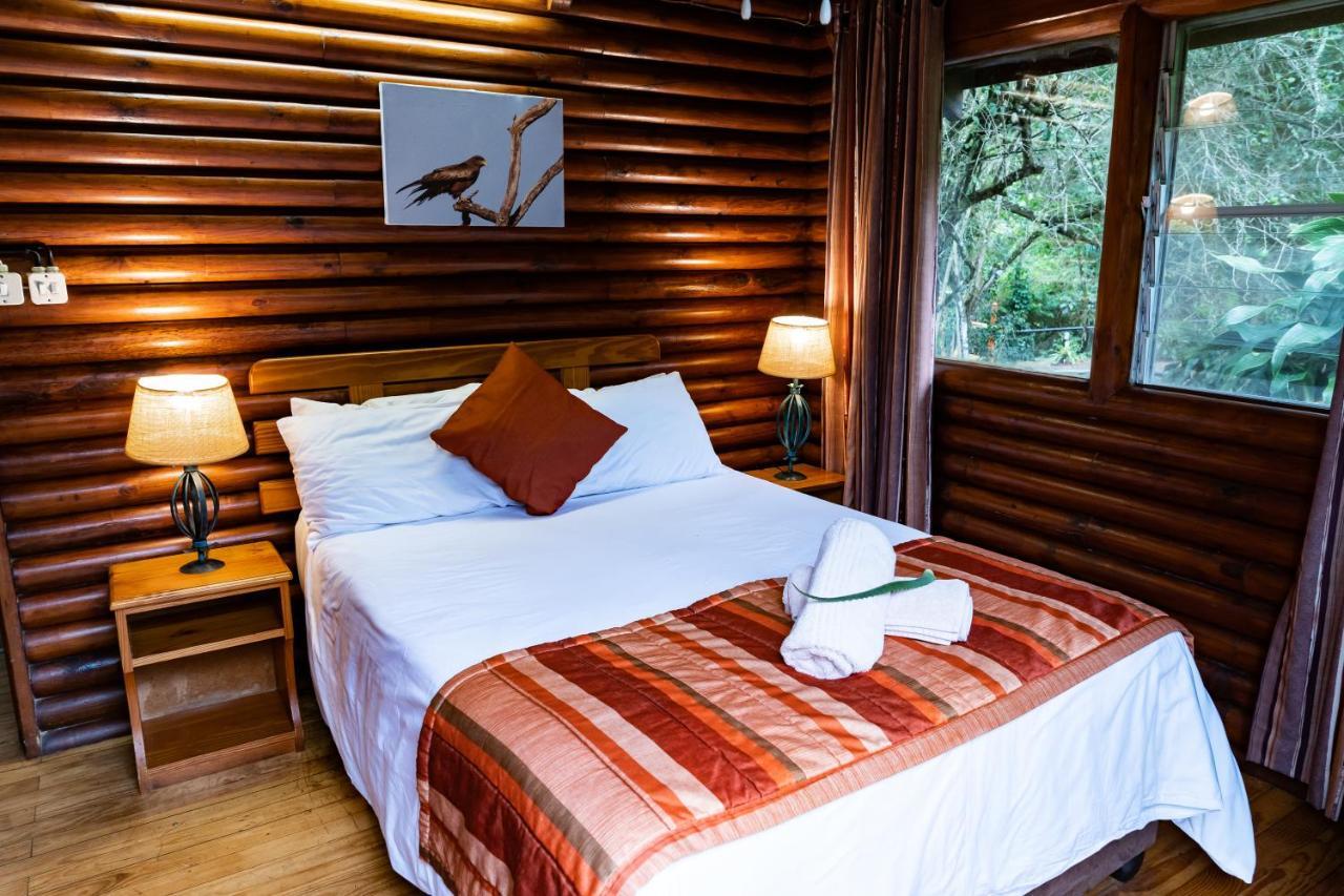 Mtunzini Forest Lodge Self Catering Resort ภายนอก รูปภาพ