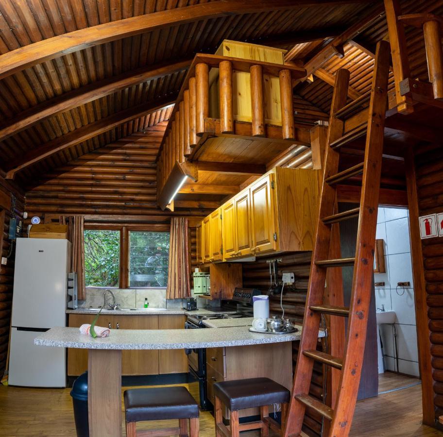 Mtunzini Forest Lodge Self Catering Resort ภายนอก รูปภาพ